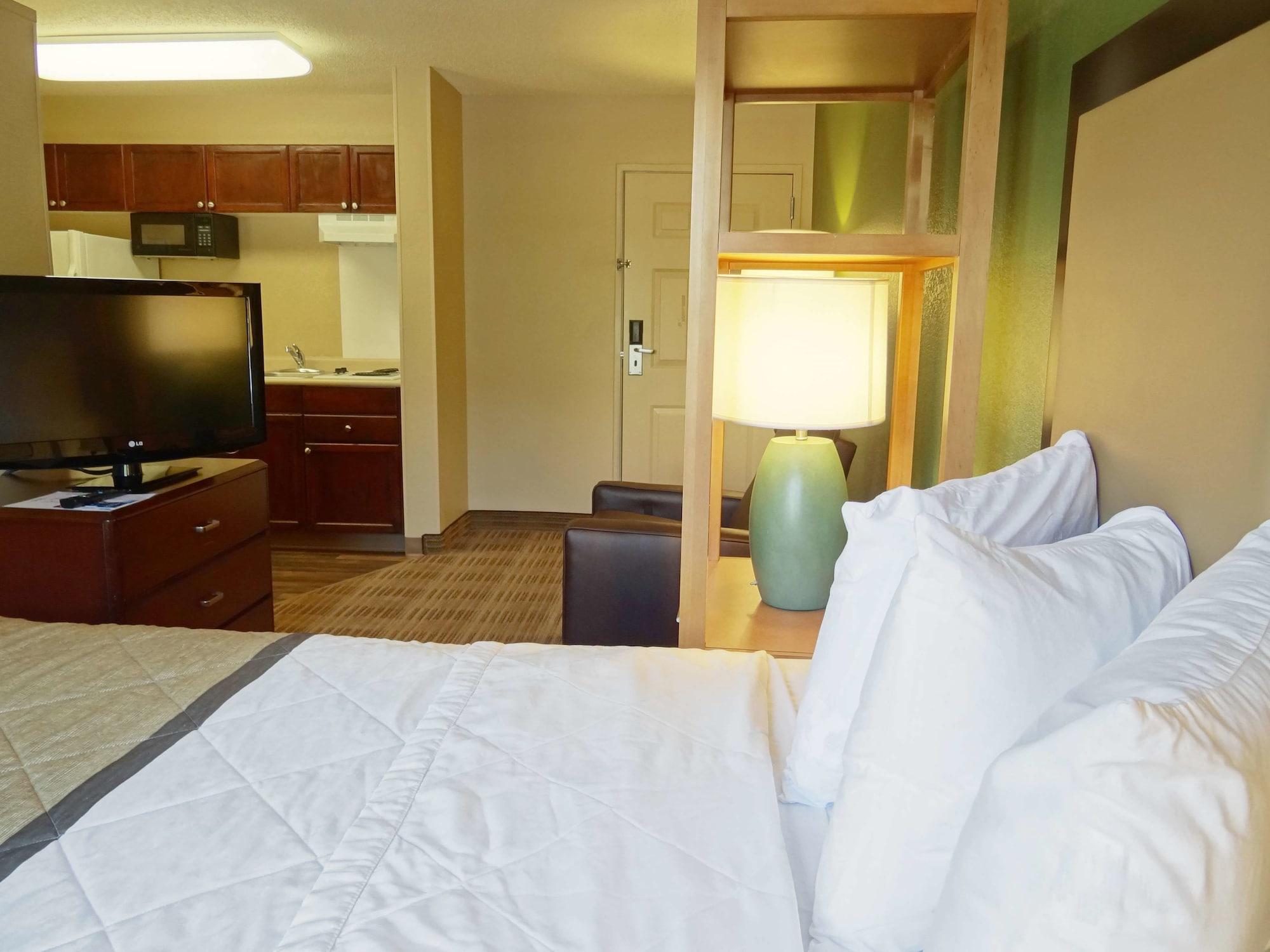 Sonesta Simply Suites Stafford Exterior photo