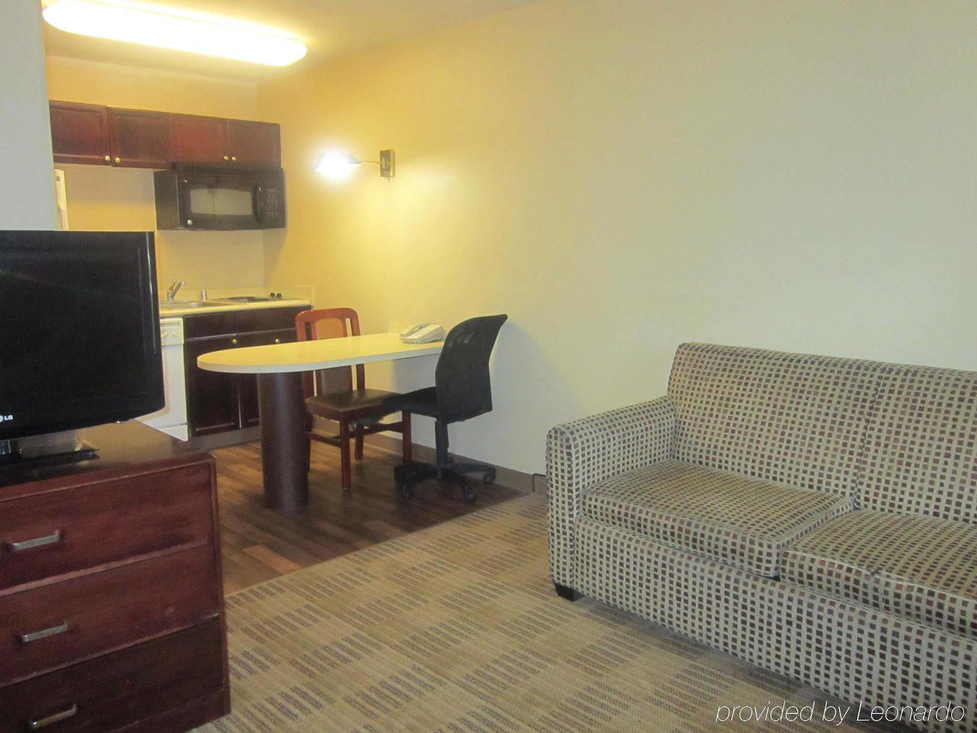 Sonesta Simply Suites Stafford Exterior photo