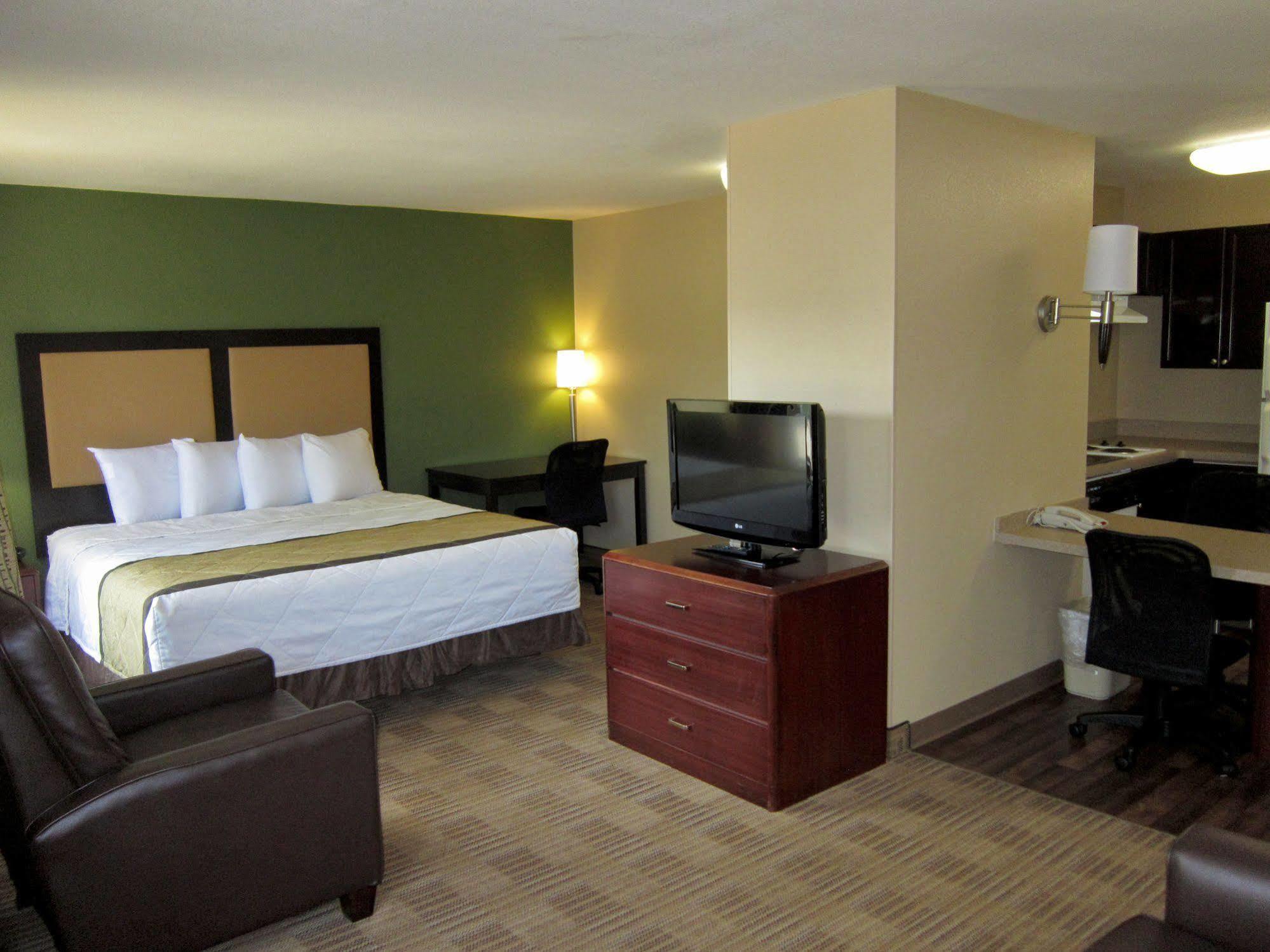 Sonesta Simply Suites Stafford Exterior photo